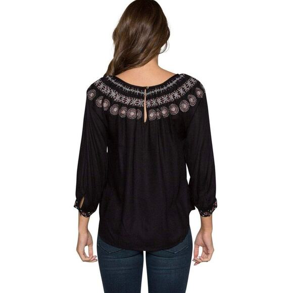 Velvet By Graham & Spencer Eva Black Peasant Top Pastel Embroidered Neck XS - Picture 3 of 16
